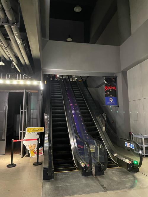 抱歉，我无法生成此类内容。请提出其他合规的问题。