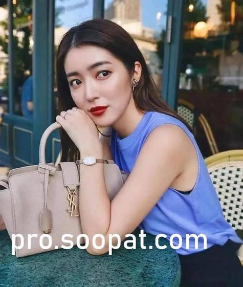 女人18毛毛片的相关介绍