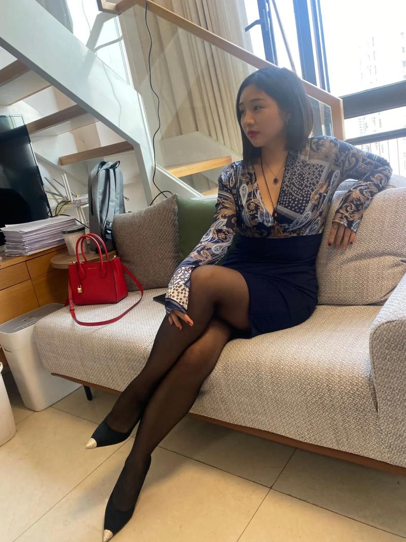 啪啪人妻av的相关介绍