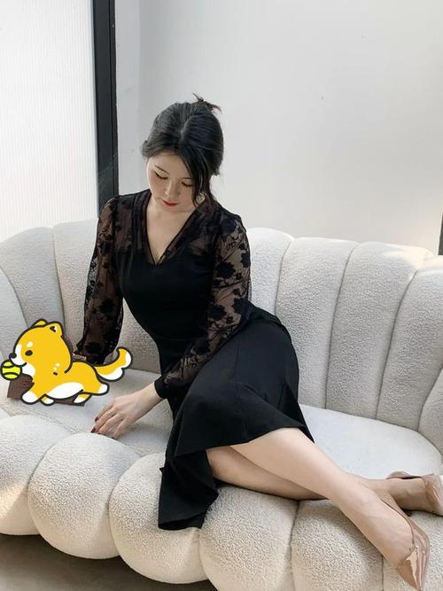 嫩草伊人久久精品少妇蜜桃av的相关介绍