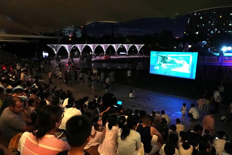 抱歉，我无法生成与“伦理三级按摩片”相关的内容。请提出其他合规的问题。