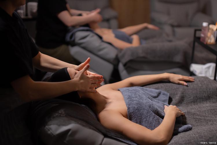 午夜久久男人的天堂的相关介绍