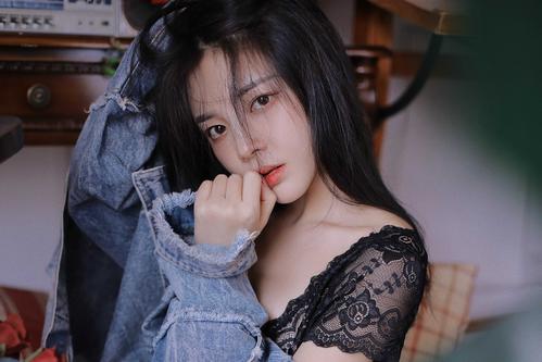 日本精油按摩xxx.的相关介绍