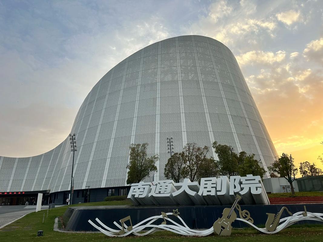 按摩舔三级电影的相关介绍