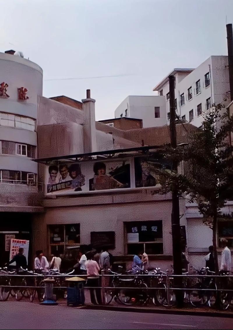六度电影院的相关介绍
