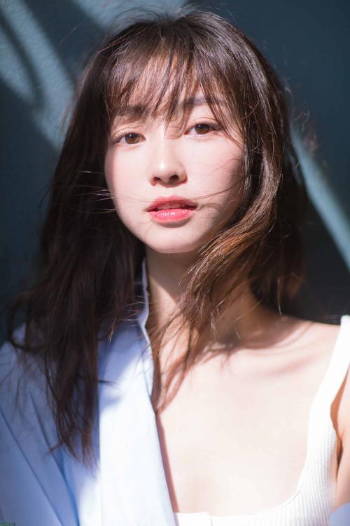 婷婷黑丝av的相关介绍