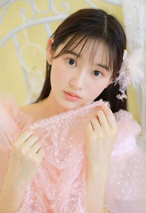 性感美女被狂插的相关介绍