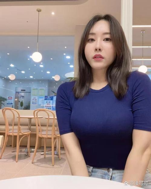 亚洲av熟妇的相关介绍