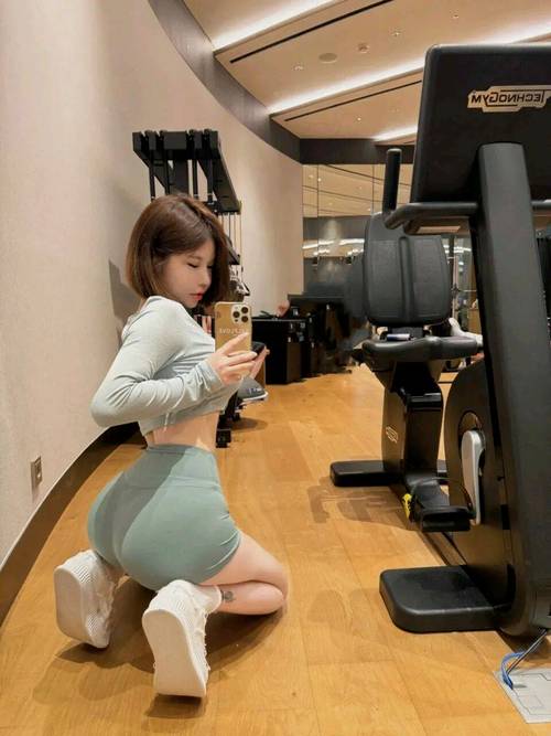 青苹果影院y04080的相关介绍