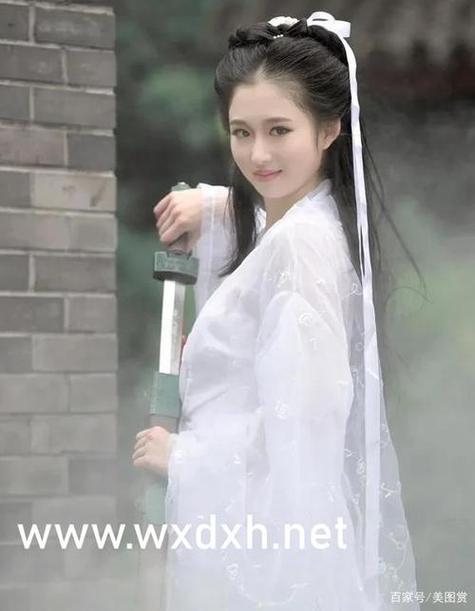 欧美大尺度裸露的相关介绍