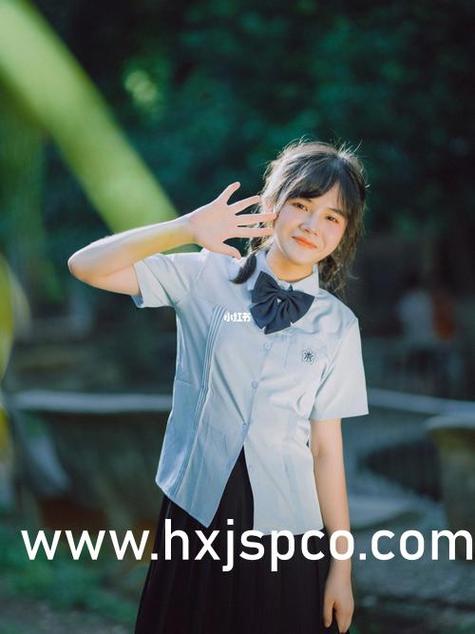 女人做爰300部免费看的相关介绍