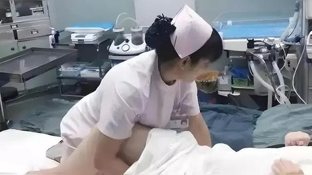 成人影院的在线的相关介绍