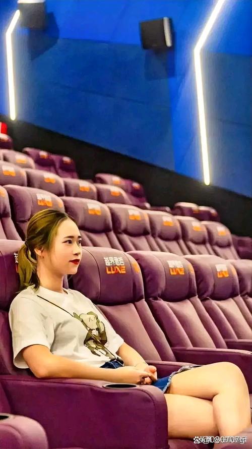 啪啪av中国老熟妇的相关介绍