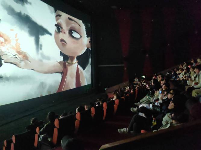 神马视频未来未来影院：2025最新高清热映大片推荐，畅享未来影院无广告观影体验