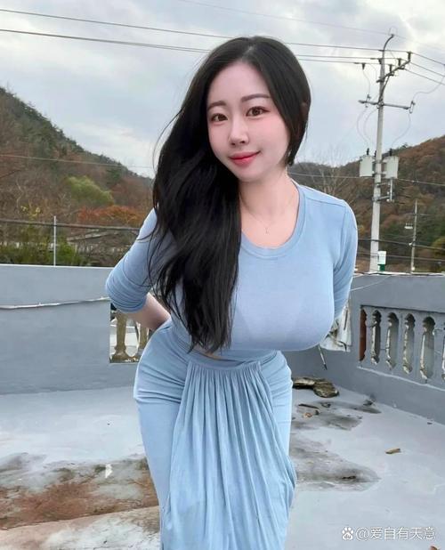 日本街头搭讪人妻视频的相关介绍