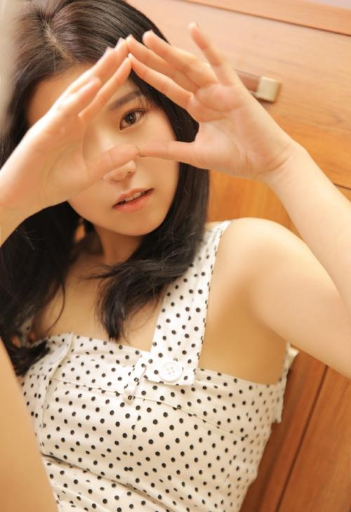 美女超大尺度写真图片的相关介绍