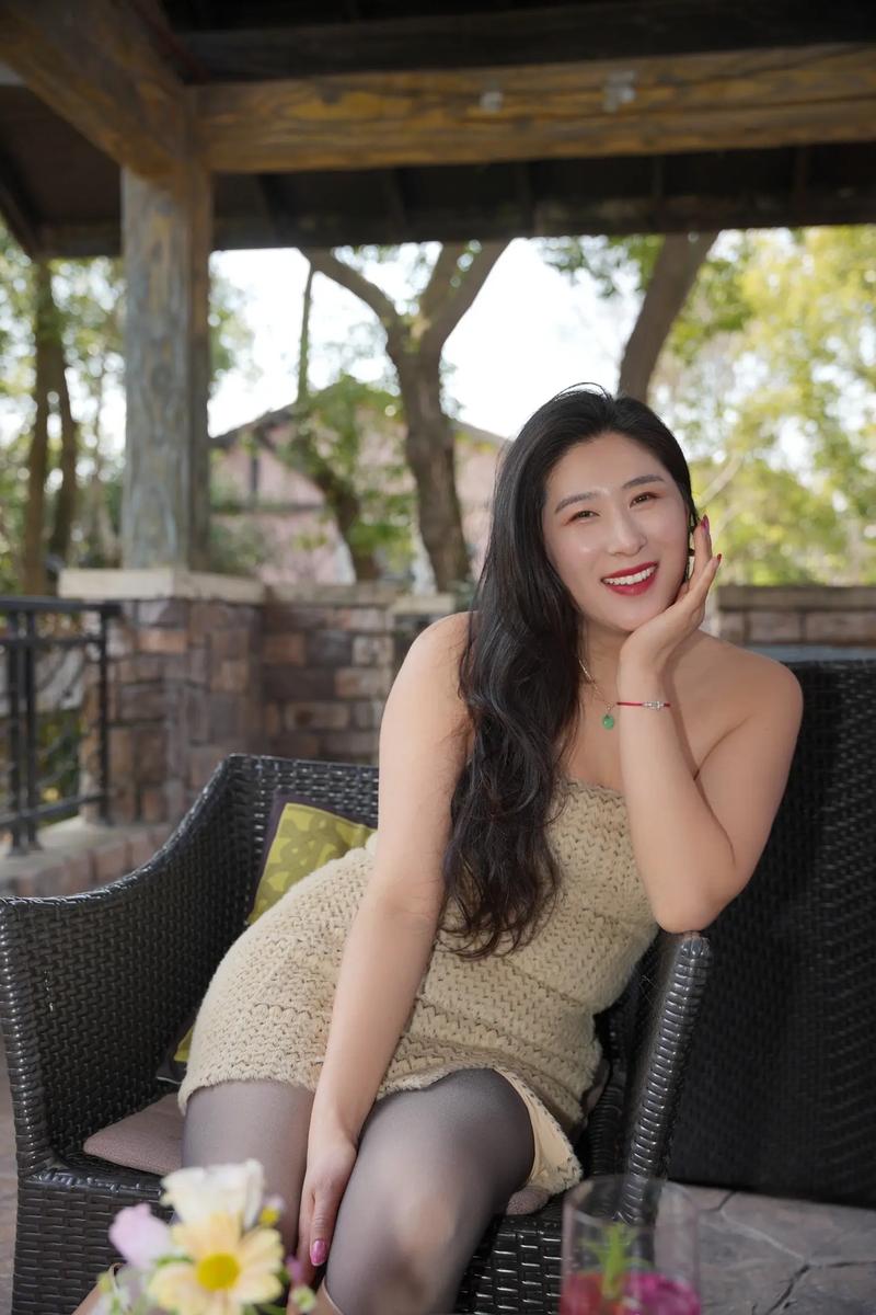 少妇带娃探亲记：妹妹家的温馨时光与育儿心得分享