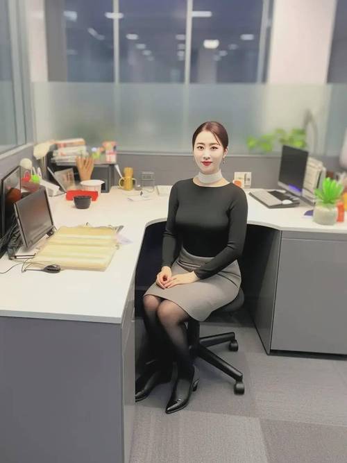 原创中文少妇av的相关介绍